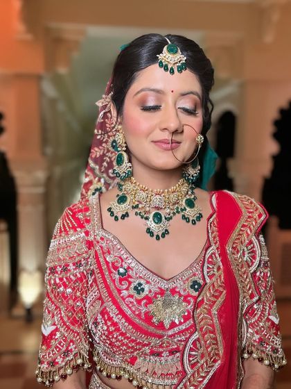 Elegant Bridal Buns & Updos photo 23