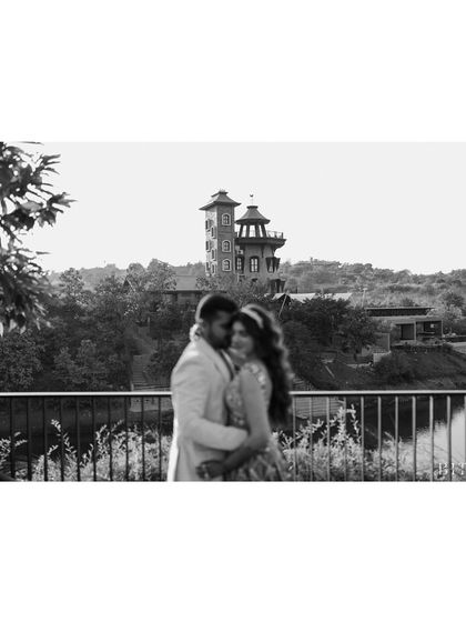 Artistic & Monochrome photo 14