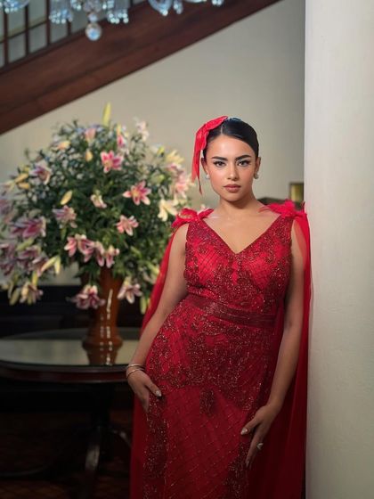 Bold & Dramatic Glam photo 8