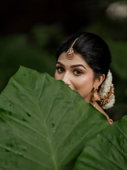 Journeys By Vivek - Wedding Photography Bridal Portraits: Regal & Radiant photo 113