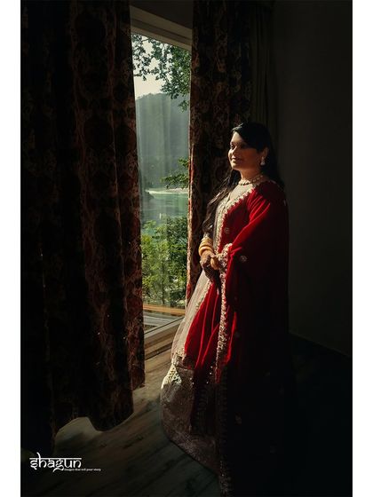 Radiant Brides & Dapper Grooms: Solo Portraits photo 25