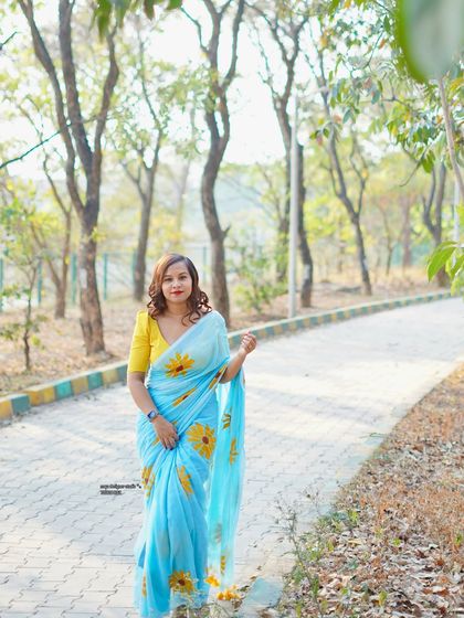 Maya Designer Studio - Custom Bridal & Occasion Wear Coordinated & Lightweight Occasion Wear photo 7