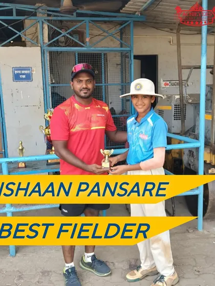 Ishaan Pansare receiving the 'Best Fielder' award for his agility and sharp fielding in the U-14 Mini IPL.