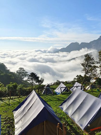 A duplicate shot of the campsite on a clear day.