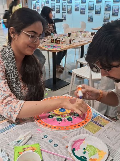 Artshaala - Corporate Art Workshops Lippan Art: Traditional Mud & Mirror Craft photo 3