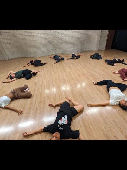 Flux School of Arts - Dance Classes Contemporary for Beginners photo 5