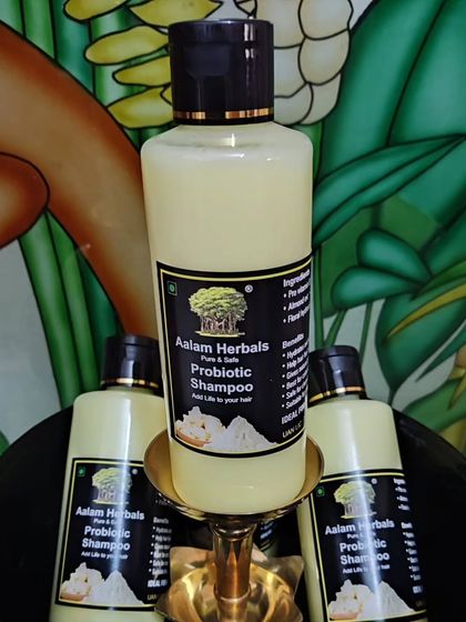 My Probiotic Shampoo is ideal for coloured or chemically treated hair. It hydrates the scalp and helps hair feel thicker and more nourished.