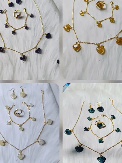 From one beautiful bouquet, I created five different jewelry sets for a client to gift to her loved ones. Each set, with its own color and style, carries a piece of the same special memory.