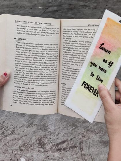 This hand-lettered bookmark carries an inspiring quote to live by. I used a soft watercolour blend as the background to make the calligraphy stand out, creating a simple yet powerful piece for your daily reading.