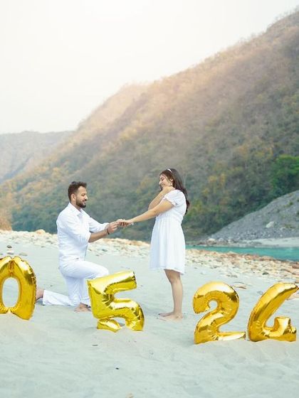 Photoklicker - Pre-Wedding & Couple Photoshoots Proposals & Save-The-Dates photo 6