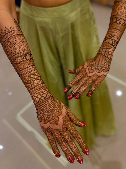 Mitali - Mehendi for Special Occasions Exquisite Bridal Mehendi photo 58