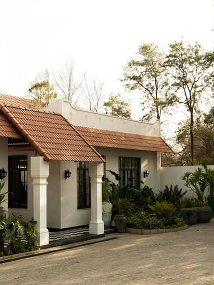 Immersive Hospitality: Restaurants & Bars photo 17