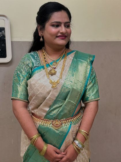 Soujanya Gowda - Special Occasion Makeup & Hairstyling Engagement & Reception Glam photo 4