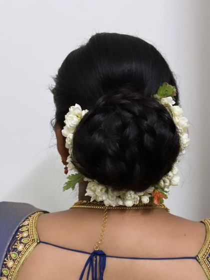 Laxmi Ramkrishna - Special Occasion Hairstyling Elegant Buns & Updos photo 16