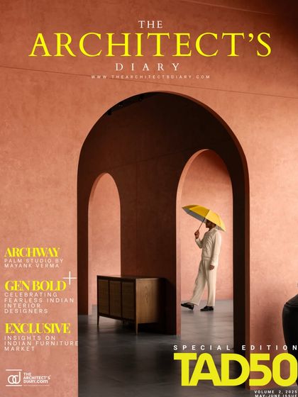 In the Spotlight: Awards & Features photo 19