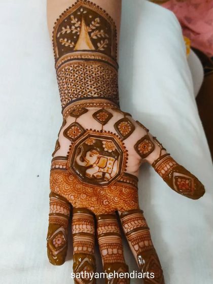 Sathyamehendiarts - Festive & Special Occasion Mehendi Bridal & Engagement Mehendi photo 15