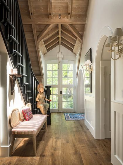 Full-Scale Transformations: International Residences photo 40