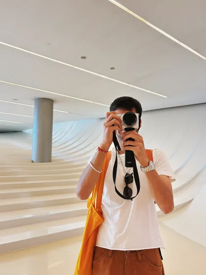 Capturing the modern, minimalist side of Baku's architecture. This clean aesthetic is a great contrast to the city's historic old town.