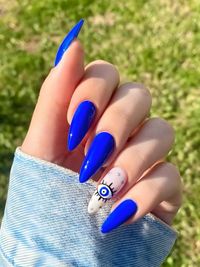 Nail Enhancements & Art