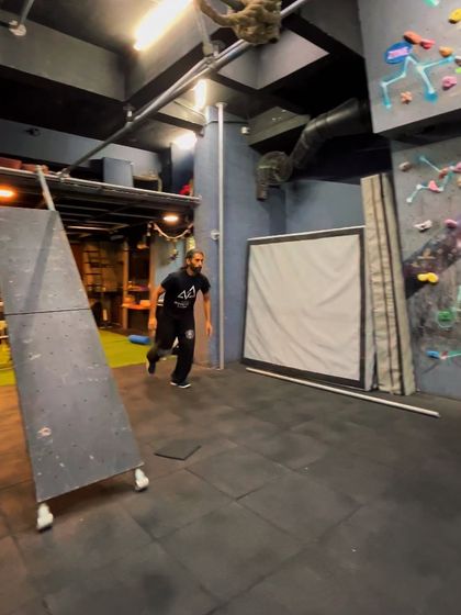 Frame-by-frame breakdown of the barrel roll rotation.