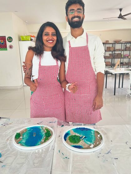 Paint Cafe Studio - Art & Craft Workshops Resin Art: Clocks, Coasters & More photo 83