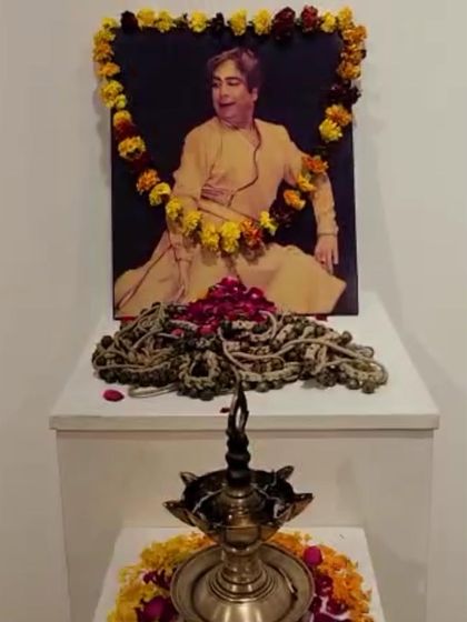 Paying homage to our Guru, Pt. Birju Maharaj, on his first death anniversary. His presence and blessings continue to guide our journey.