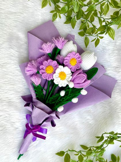 Another shot of my sister's birthday bouquet, showing the arrangement of crochet tulips and daisies from a different angle.