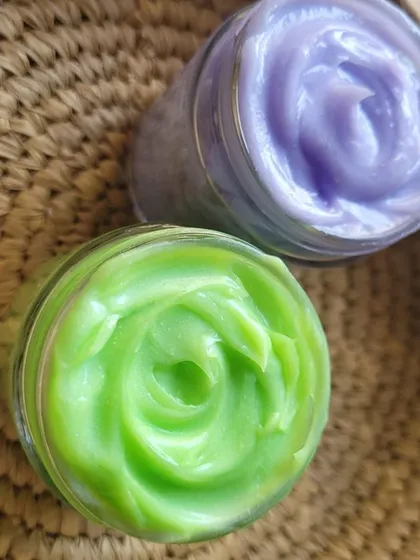 Look at the rich, smooth texture of my handmade body yogurts. This is the Lemongrass and Lavender variant, which feels so refreshing on the skin. It's lightweight, absorbs quickly, and is perfect for everyday moisturizing.
