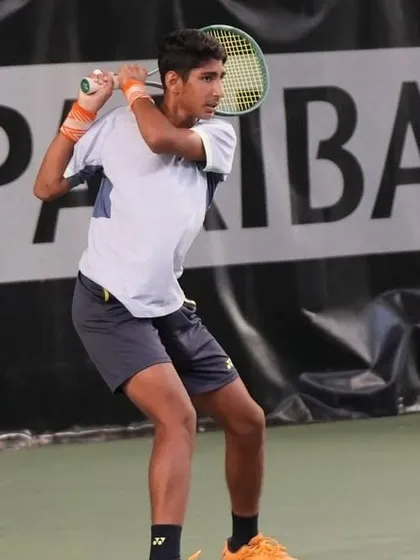 An action shot of Tavish Pahwa during the European Junior Tour. His focus and form are a direct result of our rigorous training regimen designed for high-level international play.