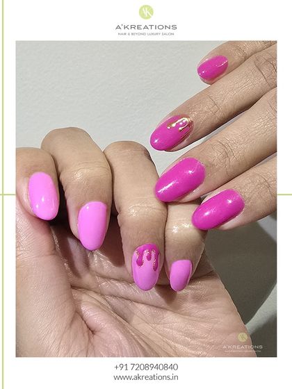 Hand-Painted Nail Art photo 13