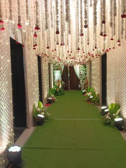 Welcoming Entrances & Intricate Details photo 7