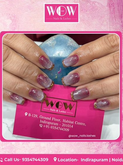 A glamorous take on the ombré trend. This design features a deep red to light pink gradient with a sparkling gold glitter tip.