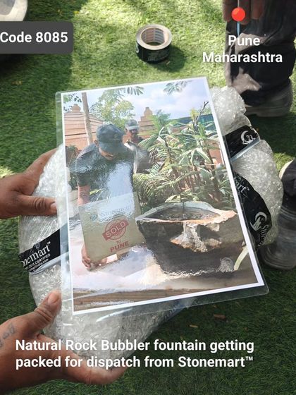 We attach a photo of the packed item to the bubble-wrapped product itself, a small detail that helps with unpacking.