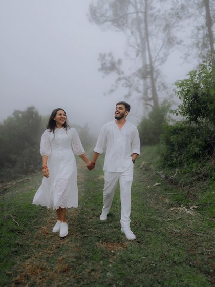 AJ Picture Company - Wedding & Couple Photography Pre-Wedding Stories: Your Love, Your Style photo 58