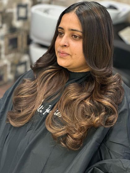 Ali Barbiere - Haircuts & Styling Rich Brunettes & Warm Tones photo 40