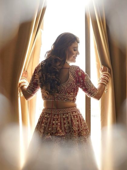 Regal Wedding Day Looks photo 14