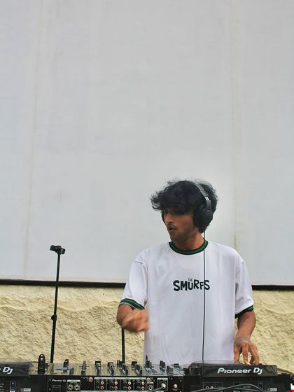 A daytime session filled with sunshine and good vibes. Thank you to everyone who came out to dance and make the day unforgettable.