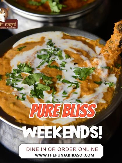 Pure bliss weekends! This image of a creamy chicken curry is the perfect invitation to spice up your weekend, Punjabi style.