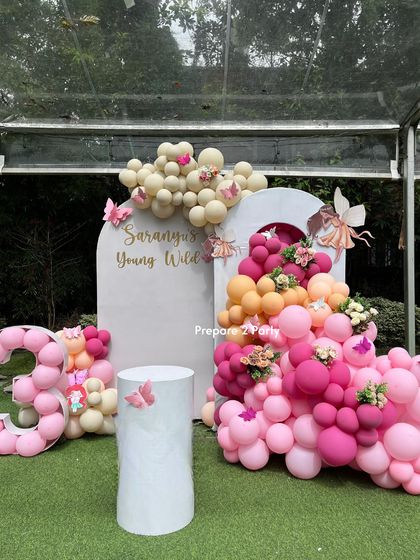 Elegant & Personalized Birthday Decor photo 8