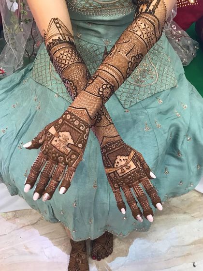 Custom Bridal Mehndi: Your Story in Henna photo 20