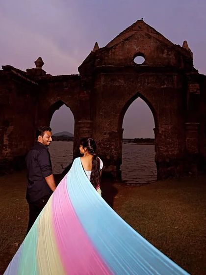 Dress Rental Buzz - Photoshoot Outfit Rental Couple & Pre-Wedding Outfits photo 50
