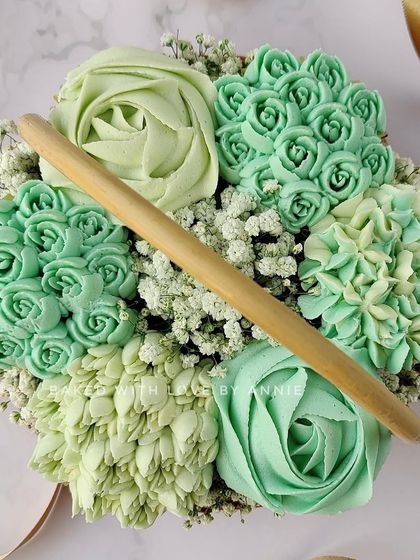 The Signature Floral Cupcake Baskets photo 7