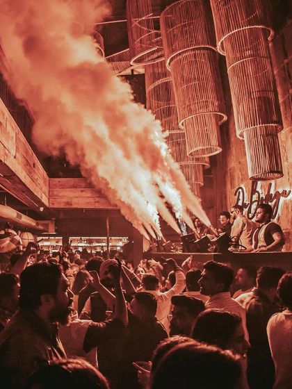 All this unsolicited advice from guys getting booked for a quarter of my price. Stop giving me advice. Just watch me work.