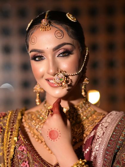 Intricate Hairstyling & Details photo 8