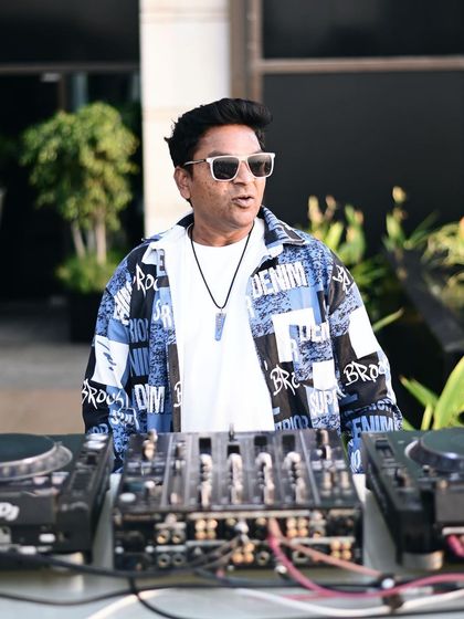 A shot from a sundowner at The Ritz-Carlton. The open-air setting and beautiful views make these gigs truly special.