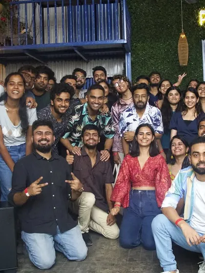 And that's a wrap! A group photo with our happy jammers after another successful edition at Rooftop at Raw.