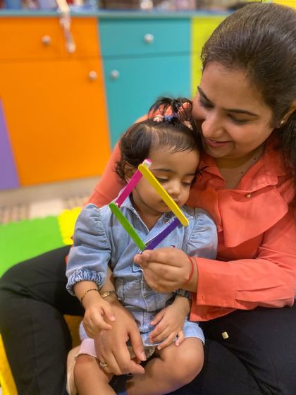 Creative Expression: Arts & Crafts photo 46