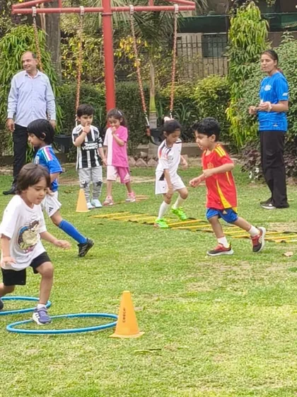 With guidance from our coach, kids race through a multi-activity circuit, building agility and confidence with every step.