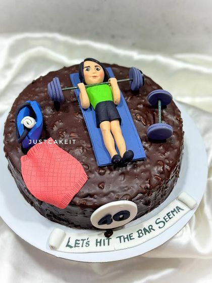 Personalized Story Cakes photo 19