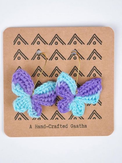 Another gorgeous color in the 'Titli' earrings. This one features a beautiful mix of blue and purple, perfect for a cool-toned look.